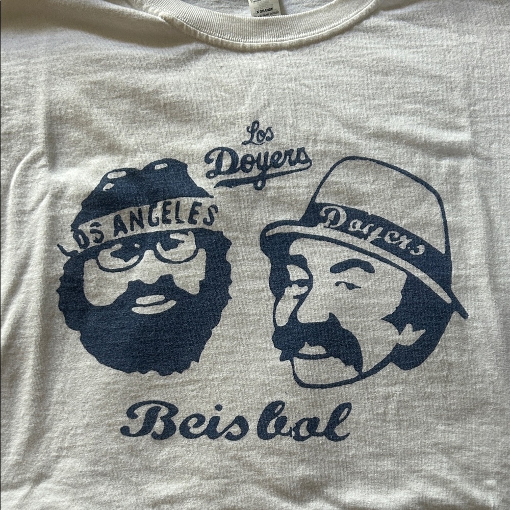 Vintage Cheech & Ching Los Doyers Graphic T-Shirt